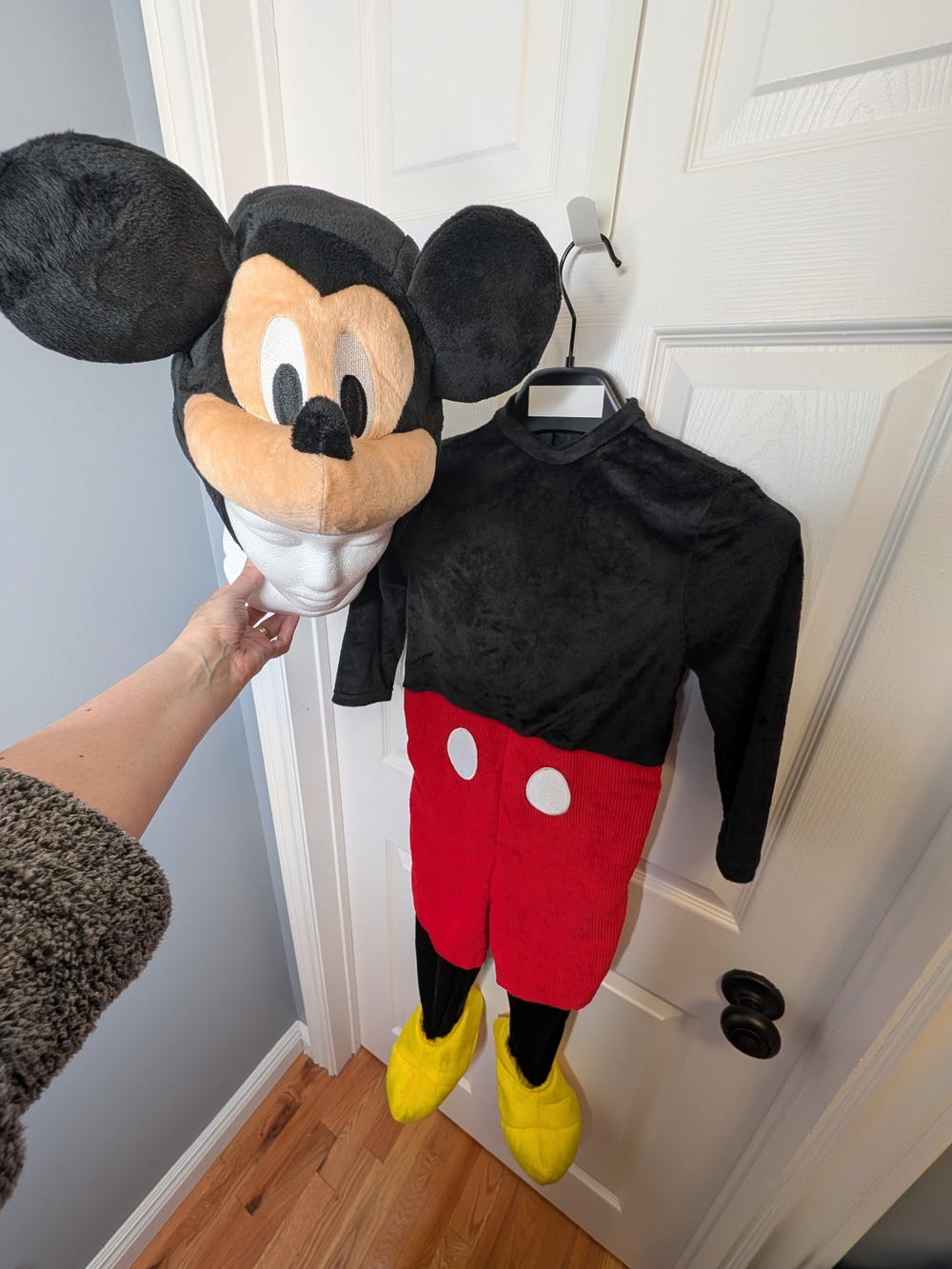 Disney Mickey Mouse Halloween Costume Kids Plush Costume With Headpiece Size 5-6